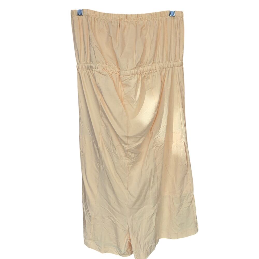 NWOT Medium Butter/Pastel/Light Yellow Strapless Short Romper [0031]